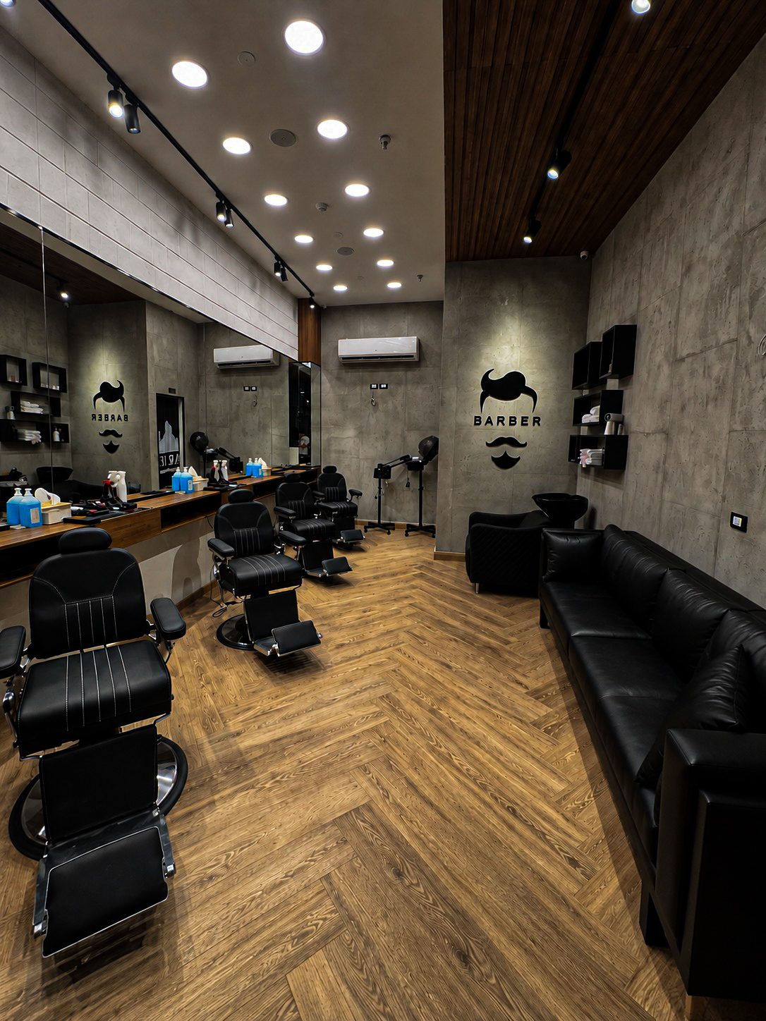 BARBER — interior